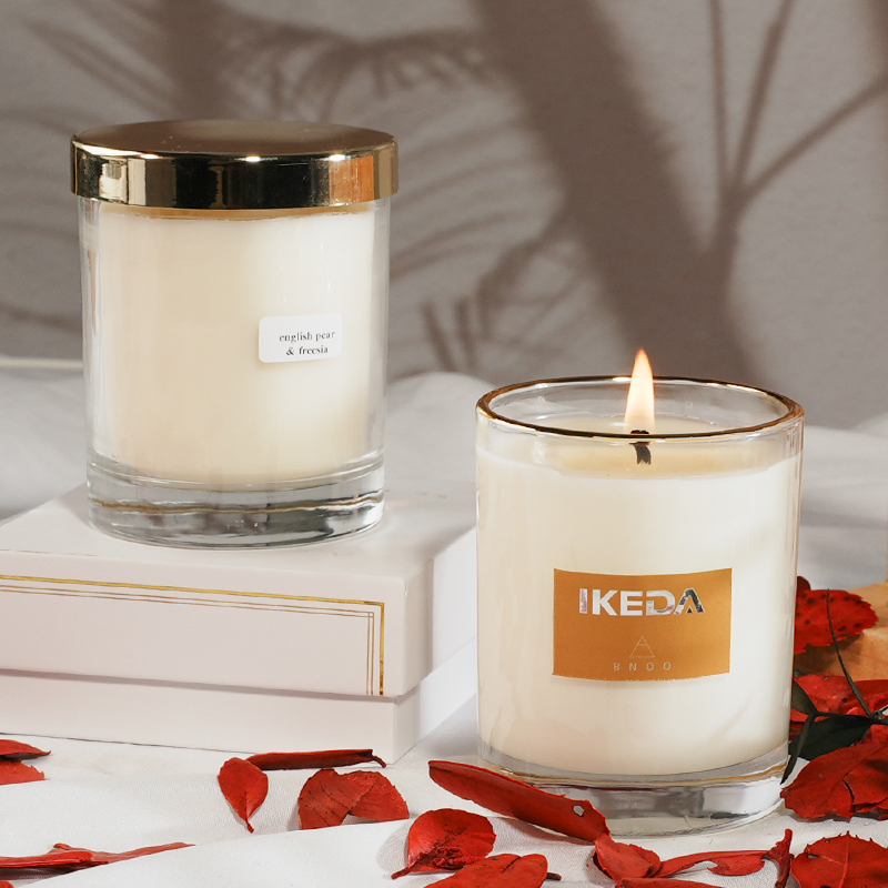 Home Fragrance English Pear And Freesia - Vela perfumada em inglês, pêra e